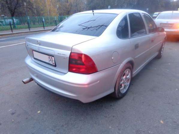Продаю Opel Vectra 2001 седан B Рестайлинг 1.8 MT (125 л.с.), продажав Москве в Москве фото 4