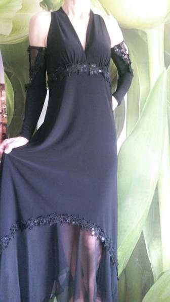 Изысканное чёрное платье в пол! в 