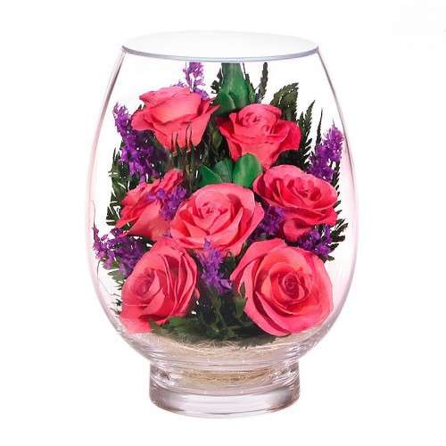 Розовые розы натуральные в вазах из стекла