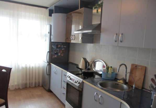 Продаю 3-х комнатную квартиру на Моисеева в Воронеже