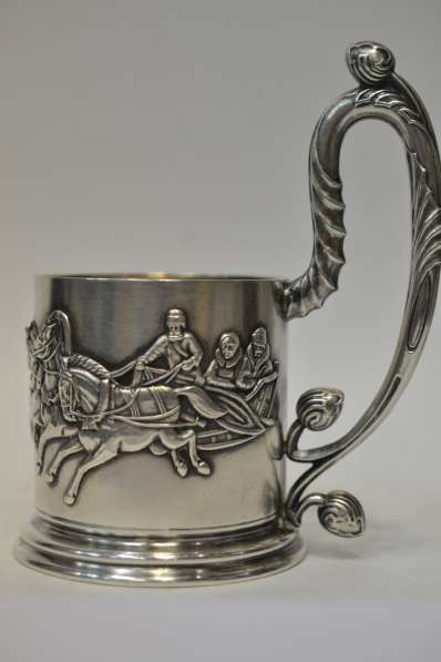 Продам антикарную вазу 19 века серебро 84