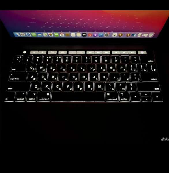 MacBook Pro 13 с Touch Bar в Санкт-Петербурге