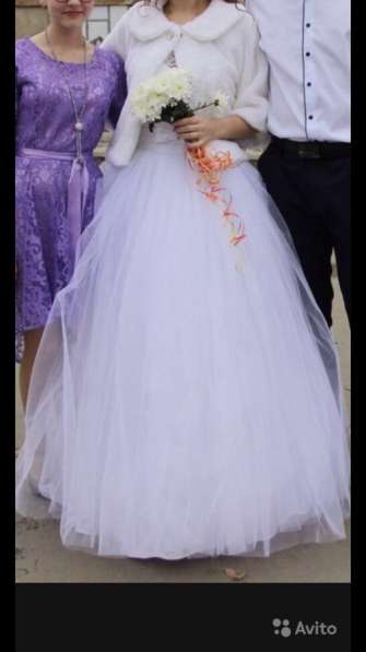 Свадебное платье размер 42-44 в Рубцовске фото 3