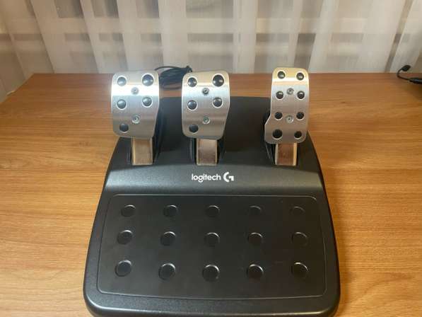 Руль Logitech g920 в фото 5