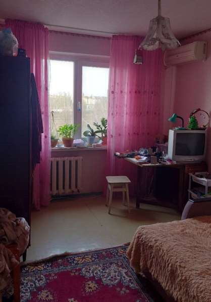 Продается 3-х комнатная квартира в Буденовском р-не 4 эт. 9
