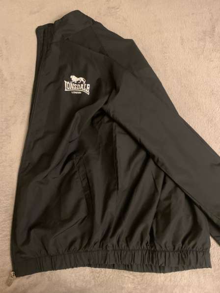 Ветровка Lonsdale в Санкт-Петербурге