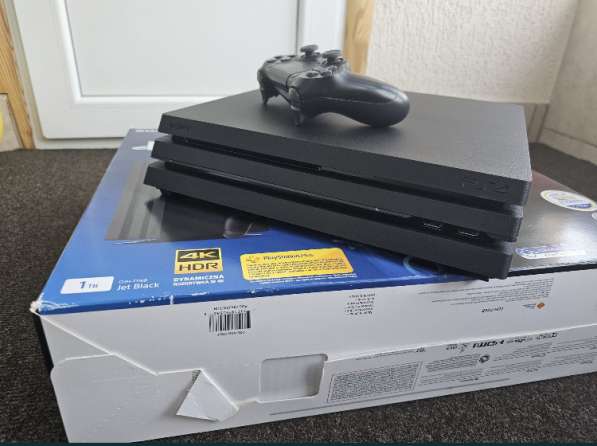 Ps 4 pro 1tb в Москве