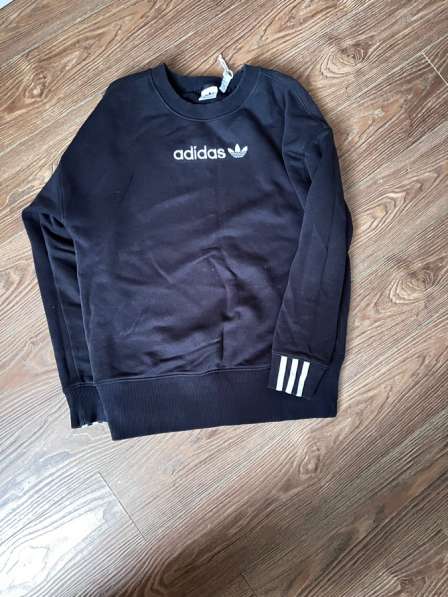 Adidas толстовка