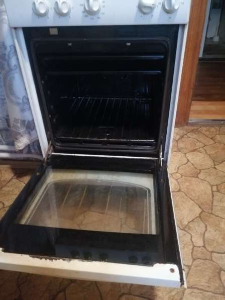 Продам плиту с духовкой Bompani