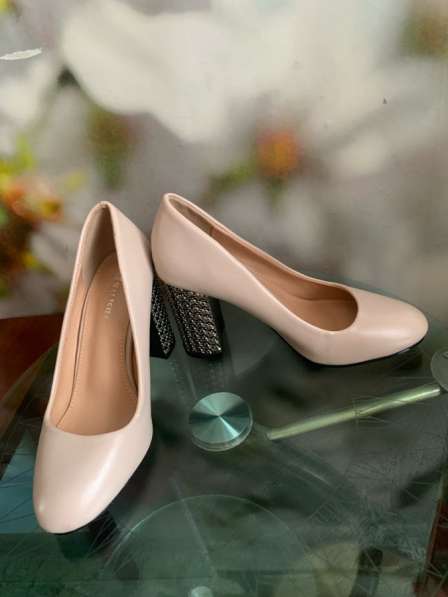 Продаю туфли