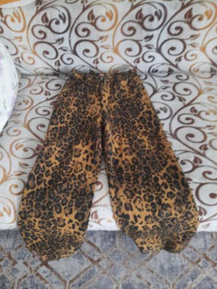 Джинсы леопард