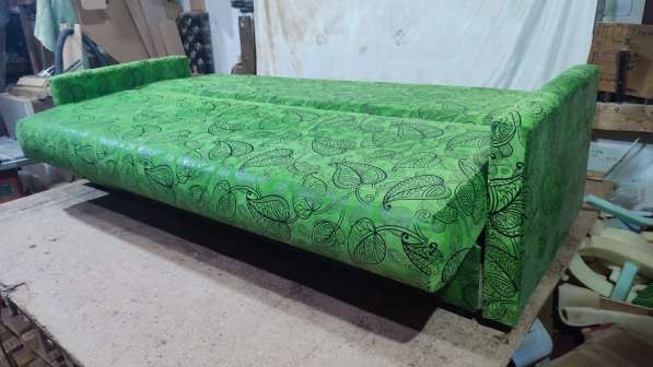 Диван книжка в Аше