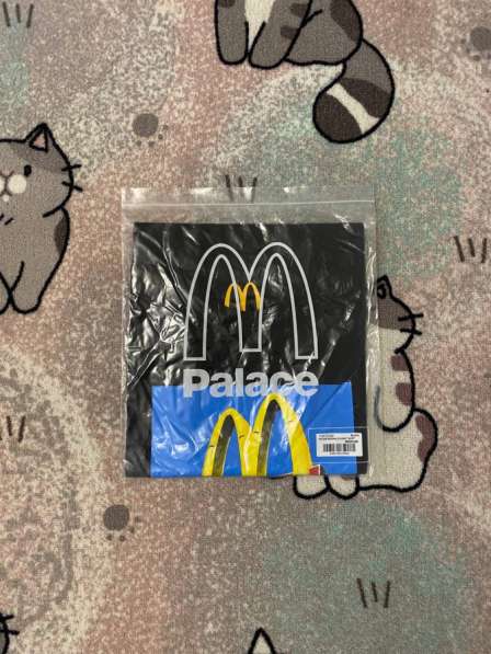 Футболка Palace McDonalds sign в Санкт-Петербурге