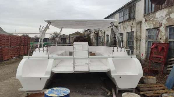 Прогулочный катамаран Кайман-800 на 30 человек в Ставрополе