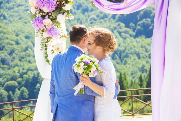 Свадьба в Сочи. Выездная регистрация брака