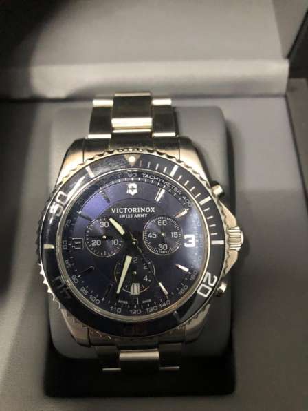 Продам швейцарские часы Victorinox 241689 оригинал в Москве фото 6
