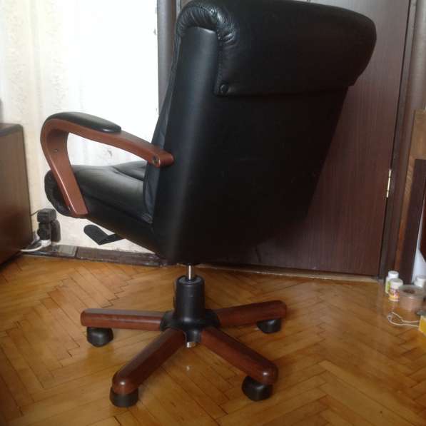 Кресло руководителя в Москве фото 20