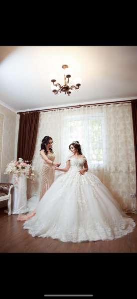 Продаю свадебное платье в Сочи