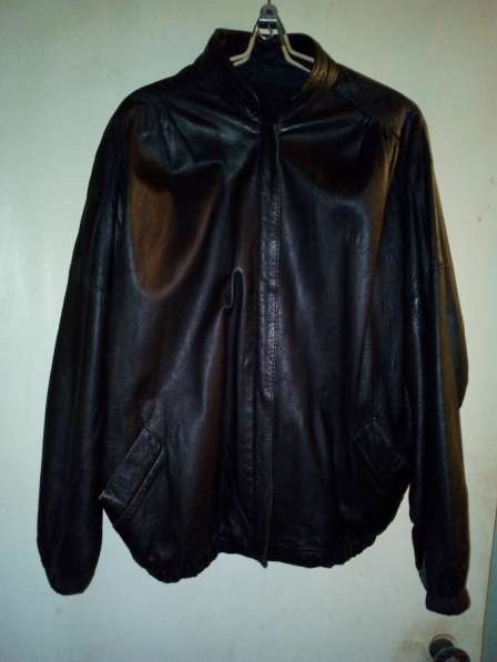 Женская кожаная куртка, осень, цвет черный, размер 46-48