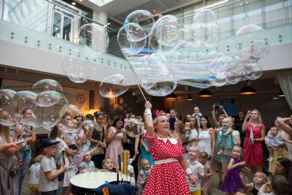 Шоу Мыльных пузырей Евгении Меньшениной в Екатеринбурге фото 10