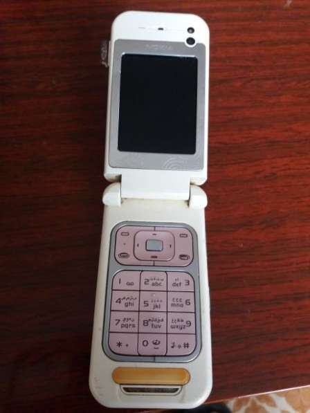 Nokia 7390 расладушка в фото 3