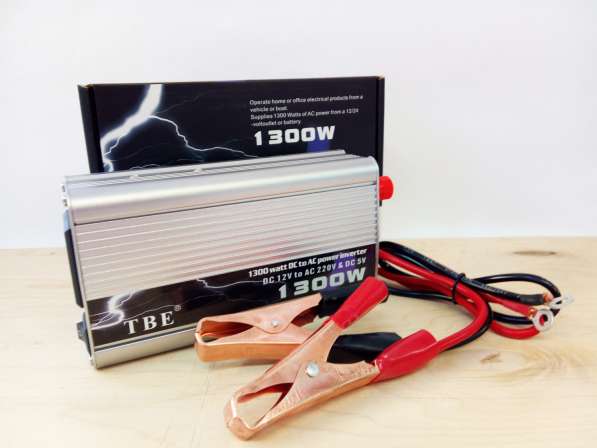 Инвертор напряжения TBE 12-220V 1300W