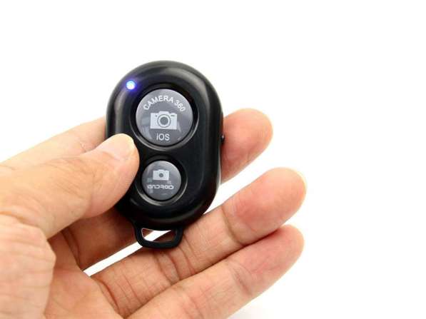 Селфи кнопка или Bluetooth пульт дистанционный для съёмки в фото 3