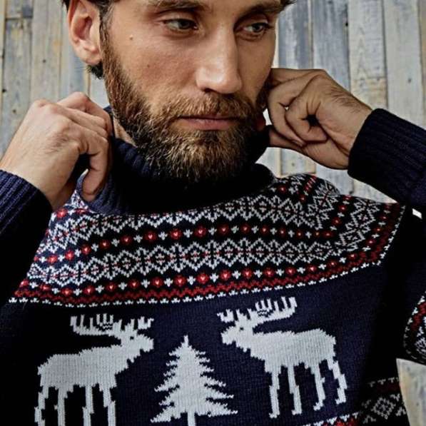 Новогодние свитера с оленями согреют вас и ваших близких в Новосибирске фото 3