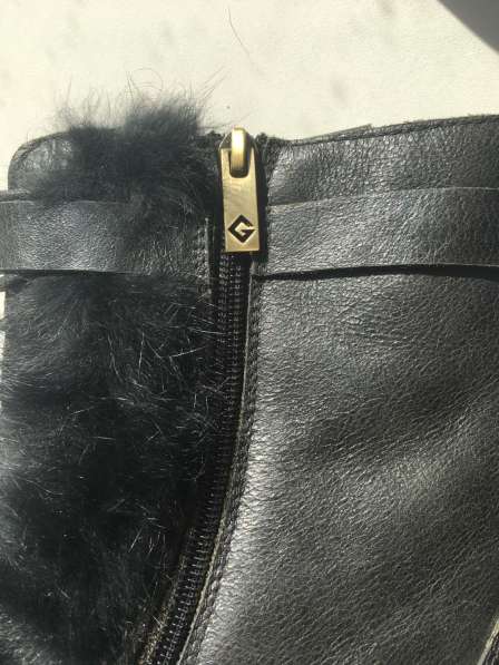 Ботинки сапоги новые размер 43 зима кожа мужские чёрные мех в Москве