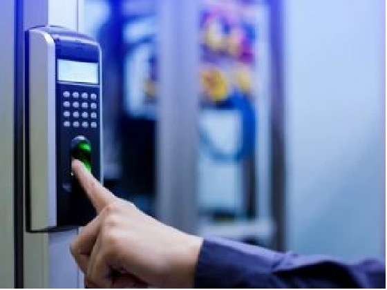 Barmaq izi kecid sistemi