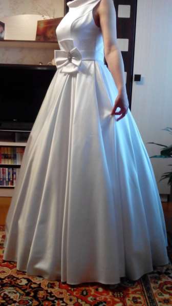 Платье на выпускной, свадебное в фото 4