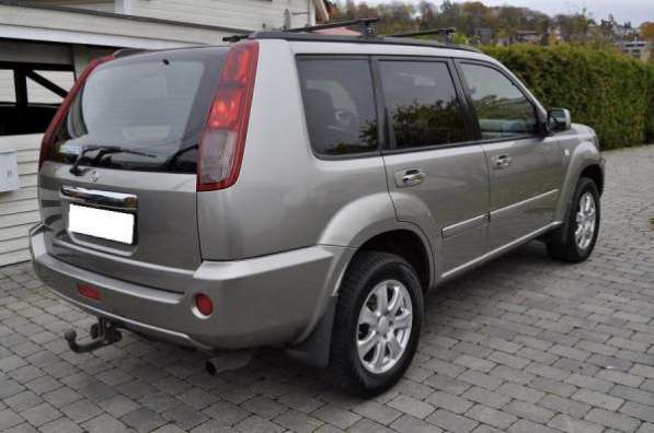 Nissan X-Trail 2006, продажав Омске в Омске