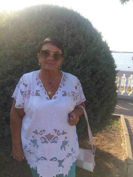 Нина 65 лет Севастополь для длительных серьезных отношений