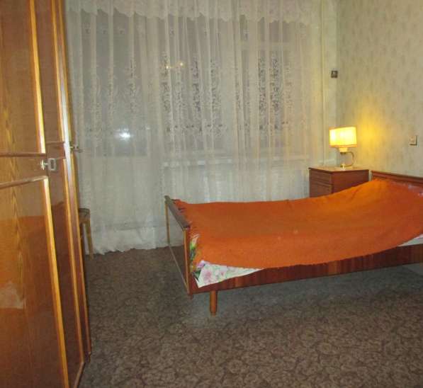 продам 4-х комнатную квартиру в Невском районе в Санкт-Петербурге фото 4