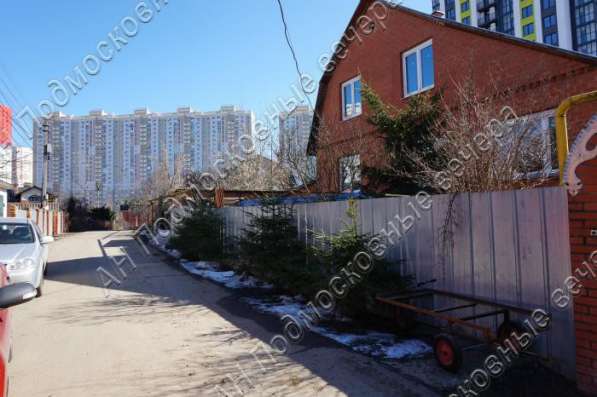 Продам дом в Москва.Жилая площадь 234 кв.м.Есть Электричество, Водопровод.