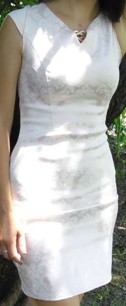 Нарядное летнее платье