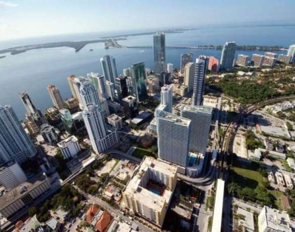 Продается изумительная квартира с видом на пляж в Майами в фото 7