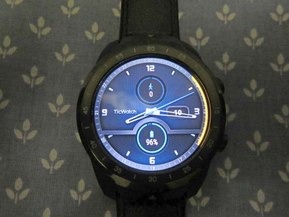 Смарт-часы TicWatch Pro (NFC) в Калининграде фото 12