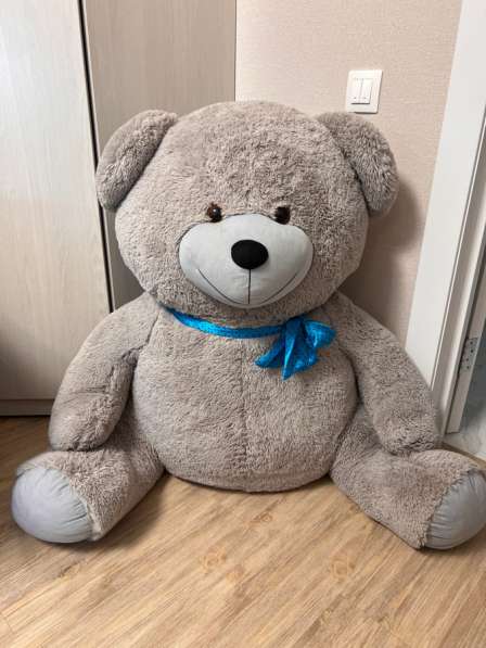 Продам огромную мягкую игрушку Медведь