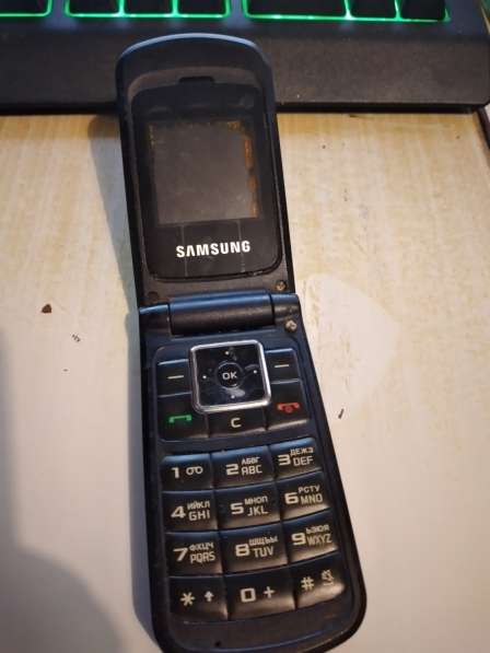 Нерабочий кнопочный телефон-раскладушка Самсунг SGH-8300 в Тамбове