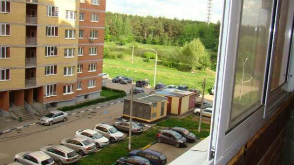 Продам двухкомнатную квартиру в Щелково. Жилая площадь 64,40 кв.м. Этаж 5. Есть балкон.