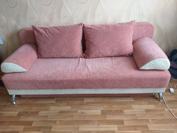 Продаётся диван