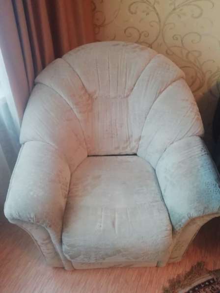 Комплект: диван и кресло в Москве фото 8
