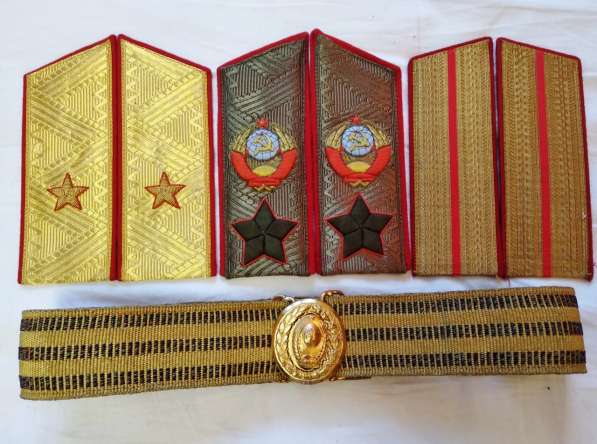 Оригинальная форма роты почетного караула кремля СССР в Москве фото 6