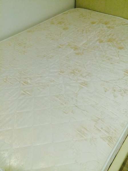 Продам кровать в Москве