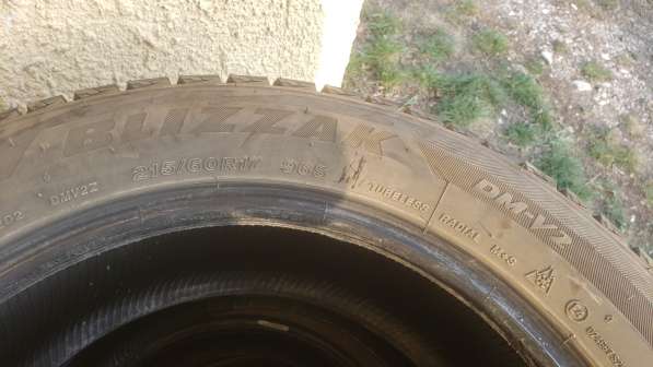 Шины зимние 215/60R17 BLIZZAK Winter tires в 