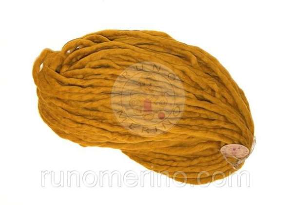 Объёмная пряжа, цвет №34 ЯНТАРЬ в фото 5