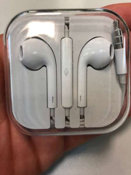 EarPods