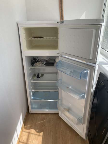 Продам недорого холодильник в 
