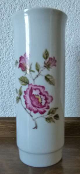 Bavaria. Красивая ваза, 20 cм в фото 3